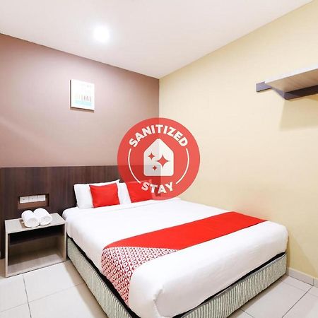 Oyo 721 Silibin Times Inn Hotel Ipoh Esterno foto
